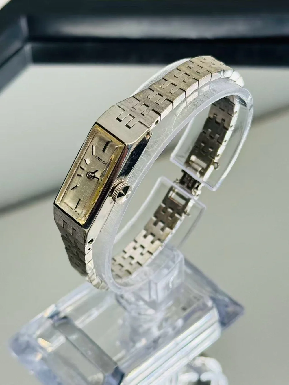 Seiko genuine ladies